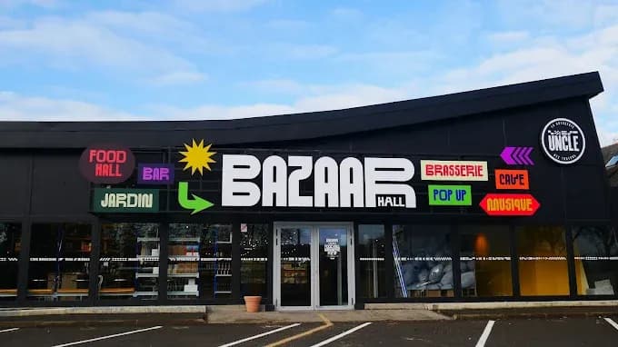 Création de mobilier sur-mesure pour le BAZAAR HALL à Saint-Brieuc !